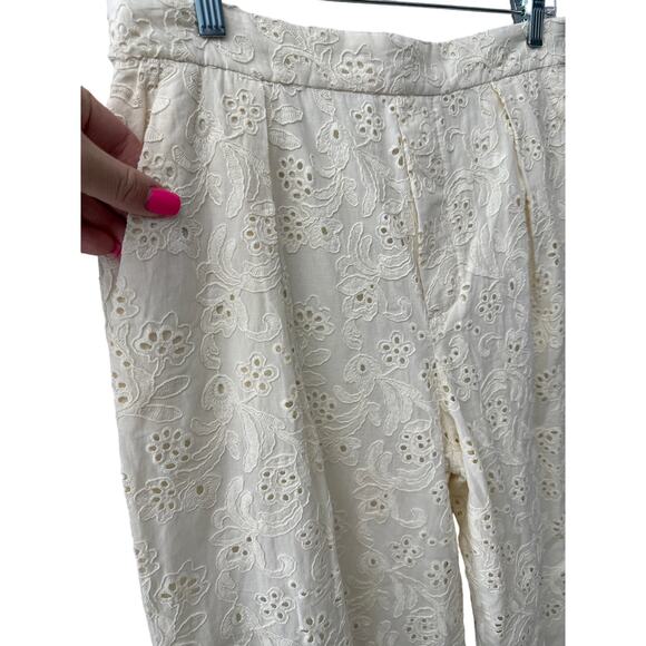 Zara High Waisted Embroidered Eyelet Cropped Scalloped Pants Cream Size Medium - Picture 13 of 16